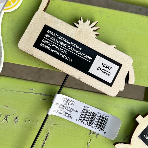 NWT Ashland Set of 4 Summer Themed Pineapple, Tropical Drink Floral Picks - Picture 7 of 10